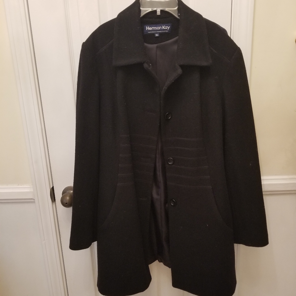 Ladies Three quarter coat